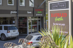 Queenstown Super Market