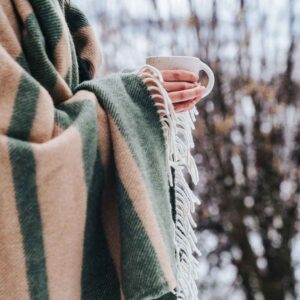 Alternative view of Throw - Kale and Barley